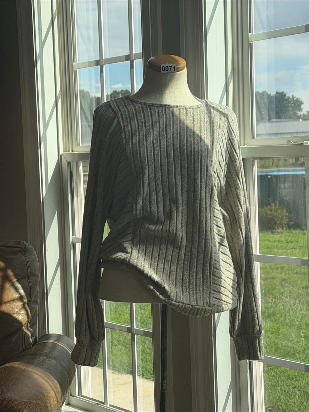Light Gray Ribbed Crewneck Women's Sweater